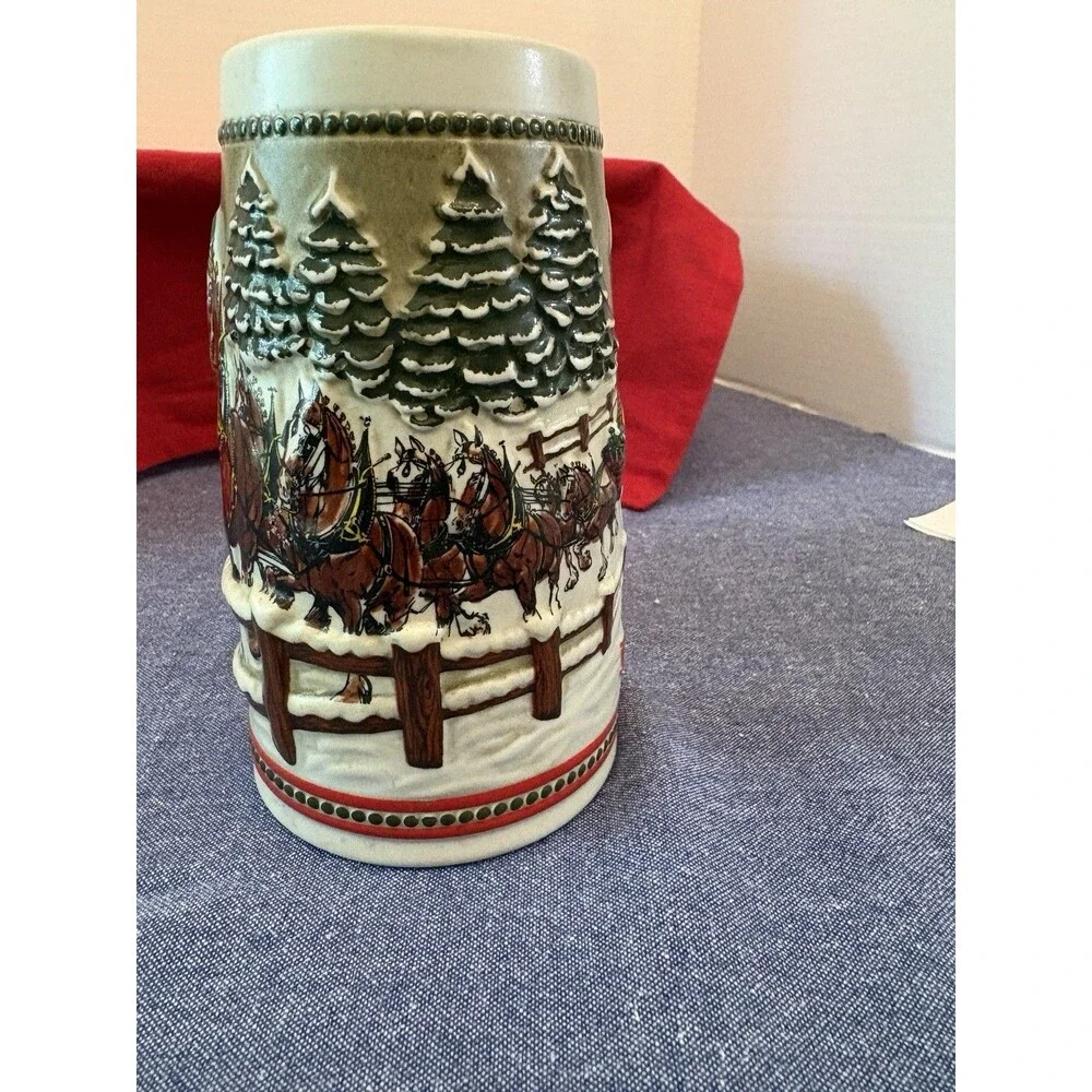 Vintage Limited Edition Collector's Budweiser 1984 Holiday Stein - Clydesdales